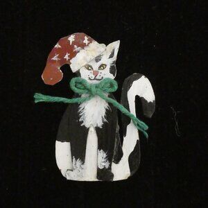 Hand Made Holiday Cat Pin